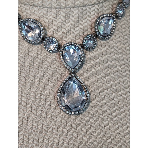 Sparkling Clear Multi Faceted Crystals Choker Bib Bridal Y Drop Necklace - Picture 2 of 8
